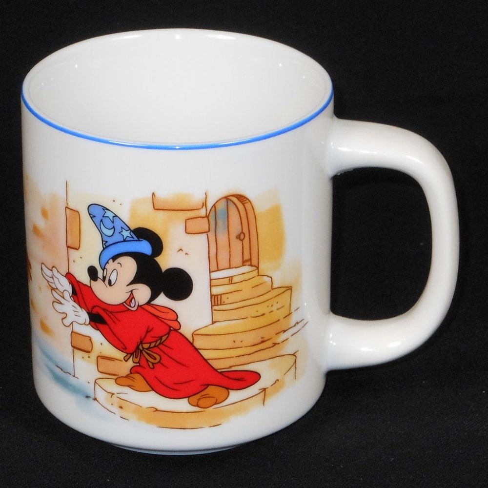 Coffee mug. Walt Disney Mickey Mouse. Made in Japan